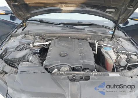 2010 Audi A4 2.0T Premium z USA, uszkodzony, nr VIN WAUFFAFL8AN015167